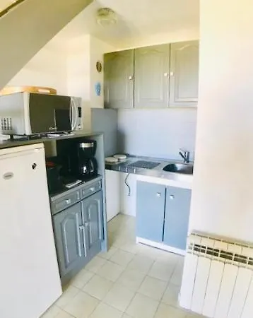 Bel Vue Mer - F3 Madonna Apartment